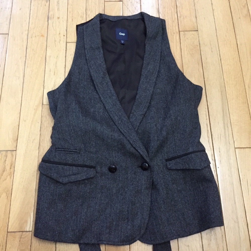 PRICE DROP Gap Women’s Vest Size Small